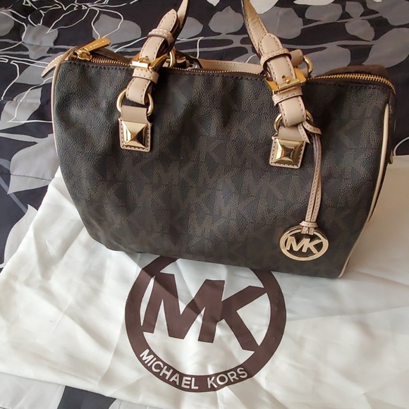 Michael Kors Handbag - Picture 1 of 1